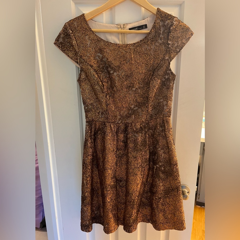 Kensie gold mini dress size XS